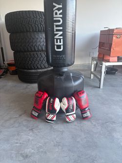 Boxing punching bag with glove set