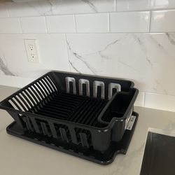 Plastic Dish Drainer With Tray