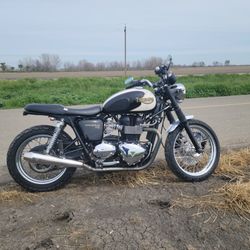 2009 Triumph T100 Bonneville