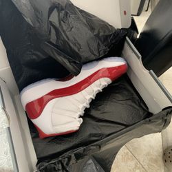 Jordan 11 Cherry