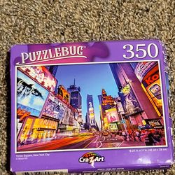 Puzzlebug times Square New York city 350 piece puzzle