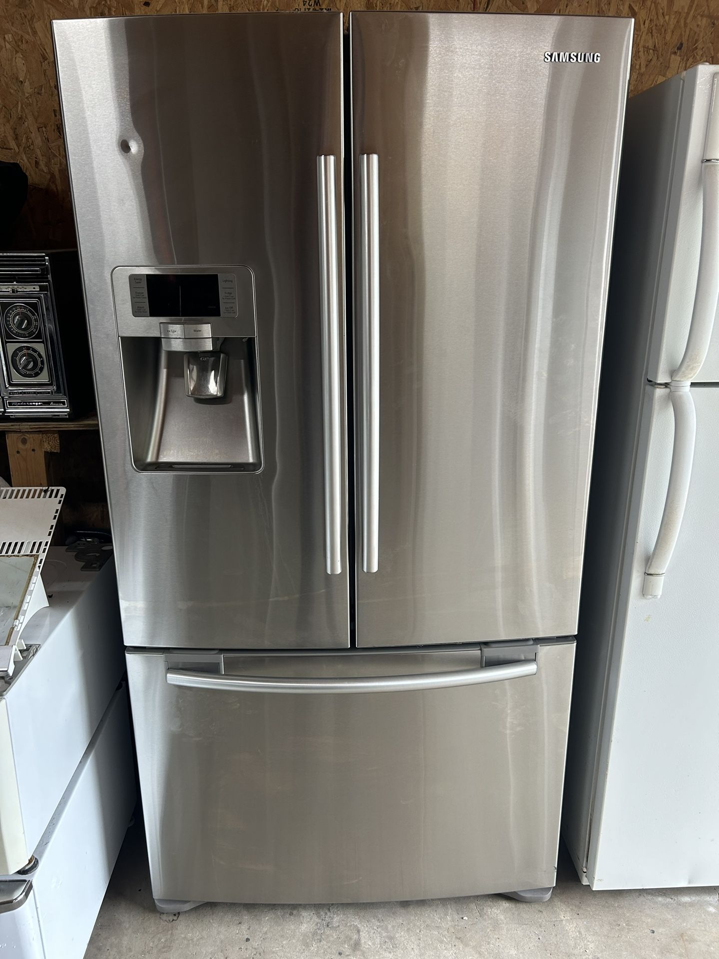 REFRIGERATOR
