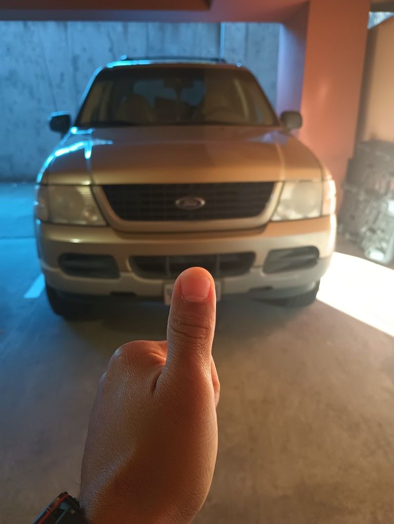 2002 Ford Explorer