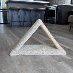 Cat Scratching Post 