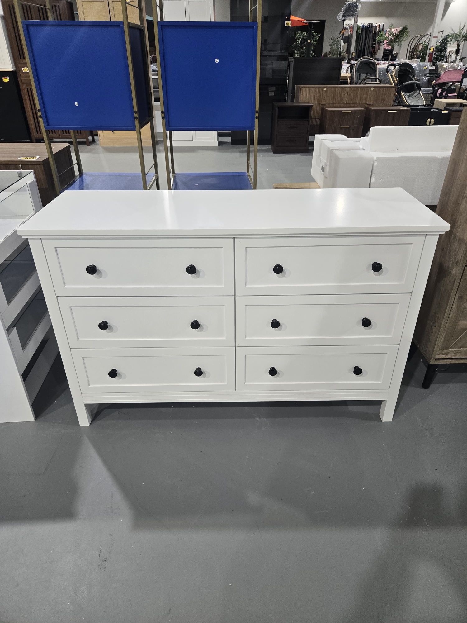 M-New White Dresser for Bedroom, Modern 6 Drawer Double Dresser with Deep Drawer and Metal Handle, Wood Dressers & Chests of Drawers for Hallway, Entr