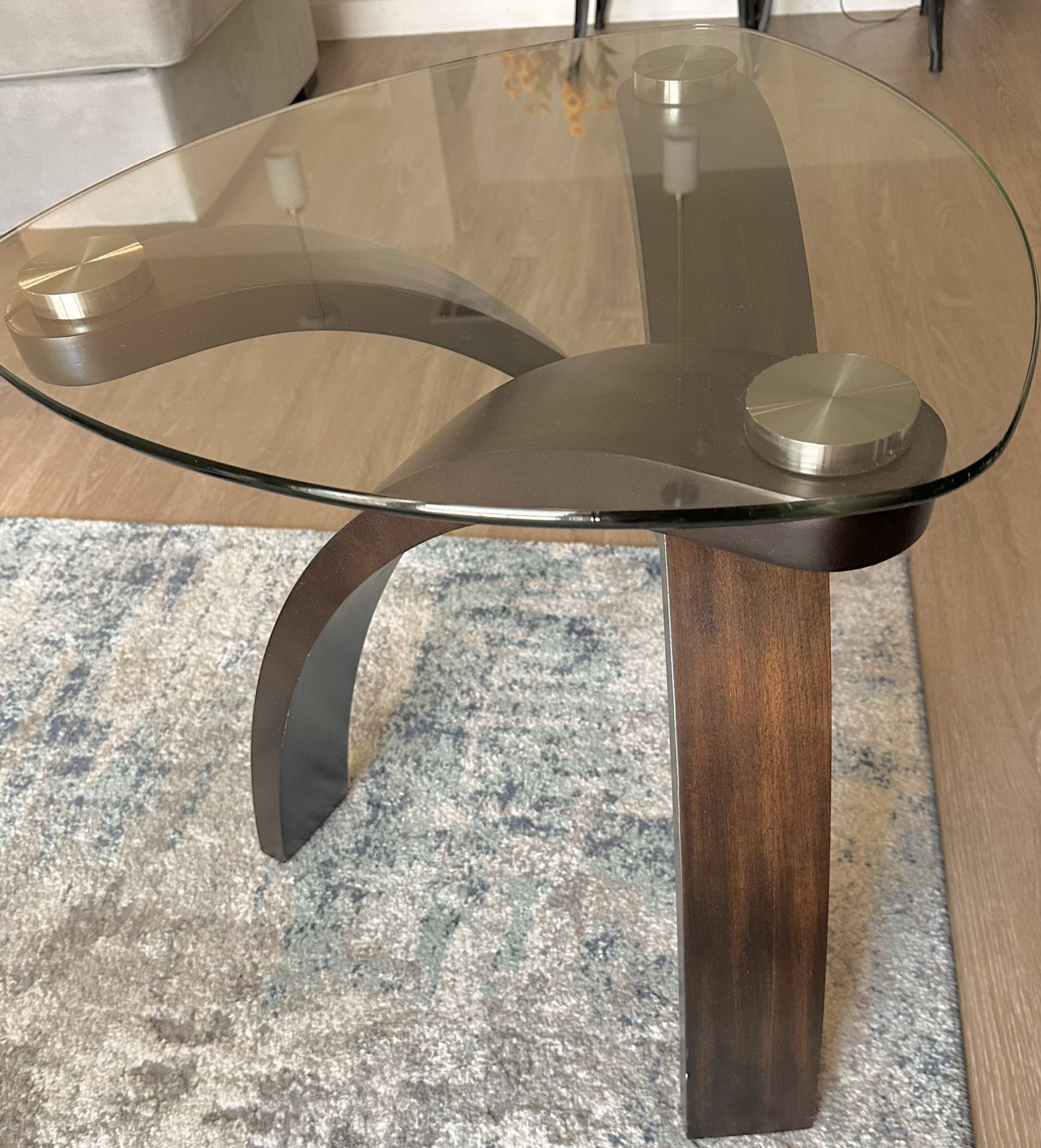 Living Spaces “allure” Glass End Table