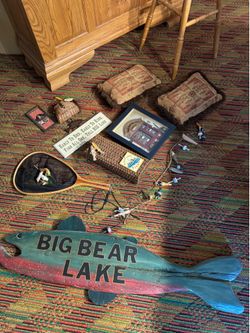 Rustic fishing decor