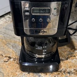 Mr. Coffee 4 Cup Coffe Maker 