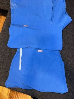 FIGS scrubs