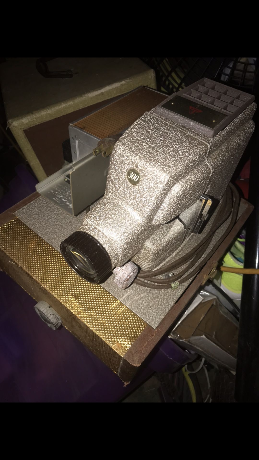 Nice Vintage Slide Projector In Case Works Great Only $40 Firm