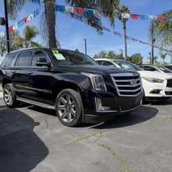 2017 CADILLAC ESCALADE $3500 DP