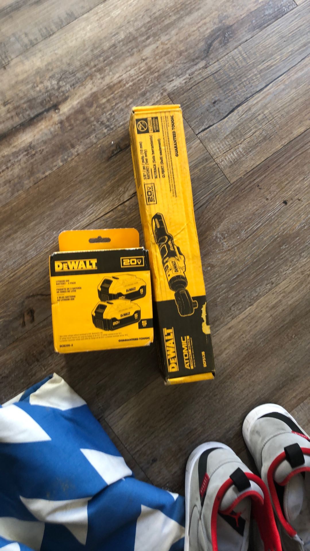 Brand New Dewalt Atomic 20v 
