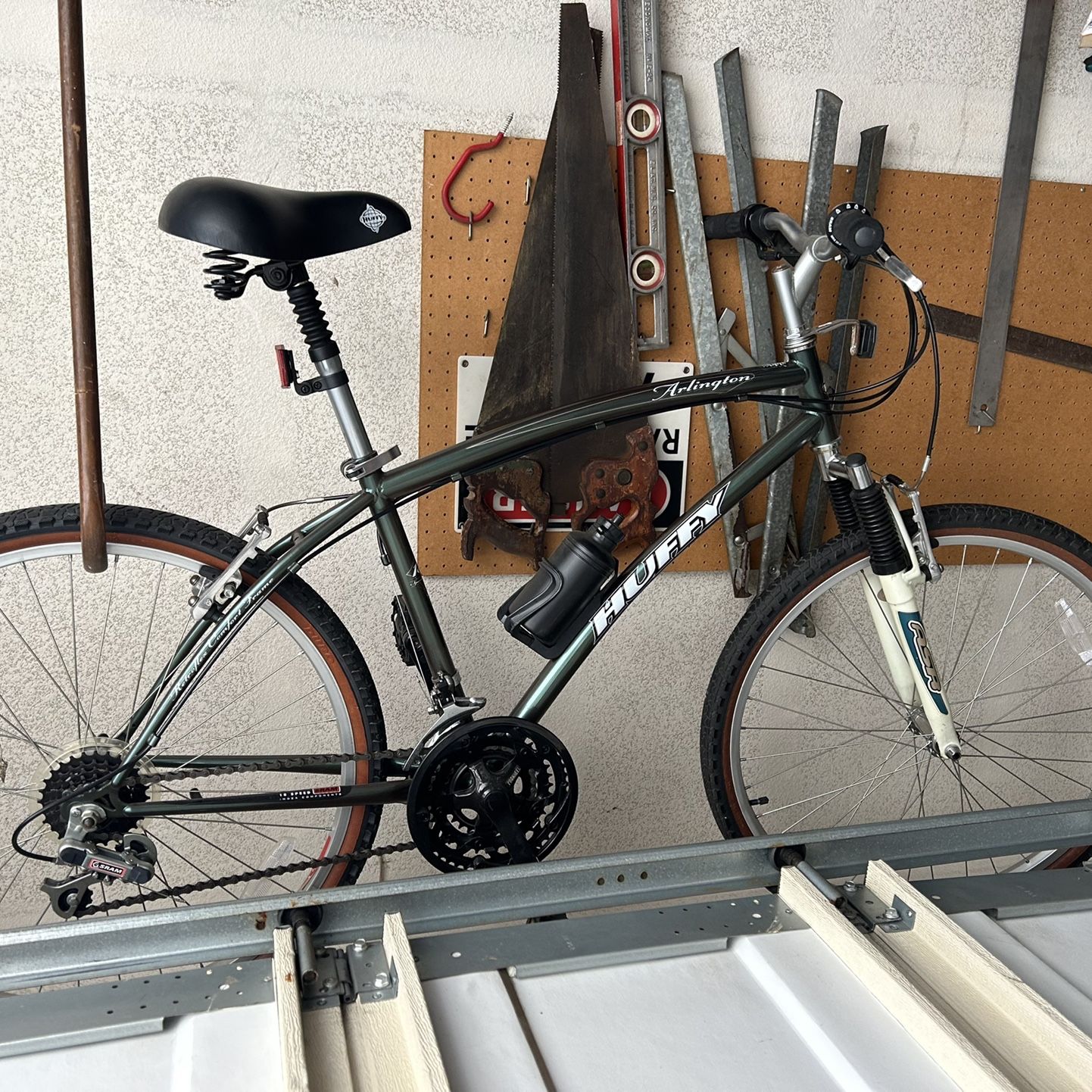 Huffy arlington 18 speed sale