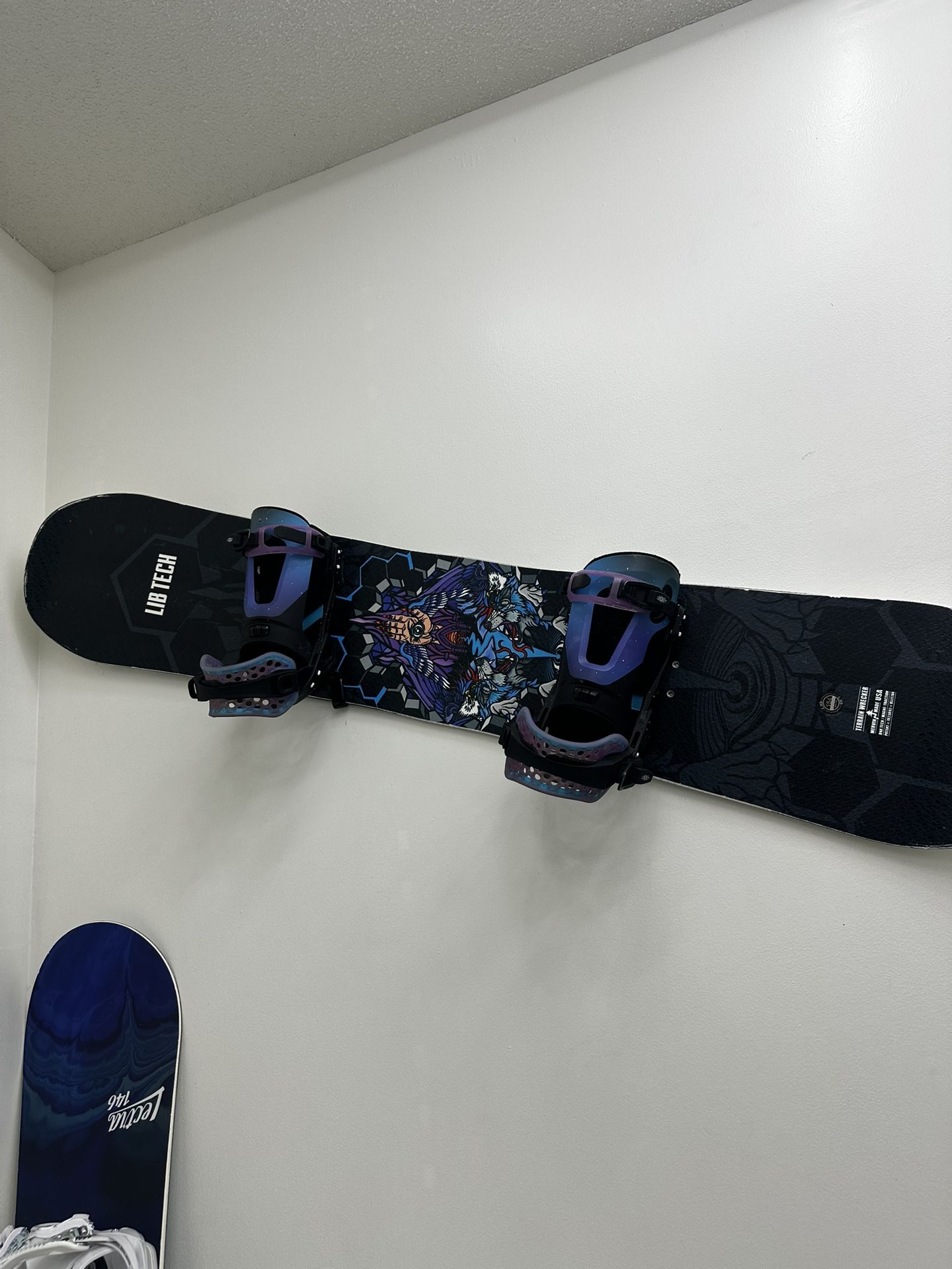 SNOWBOARD - LIBTECH