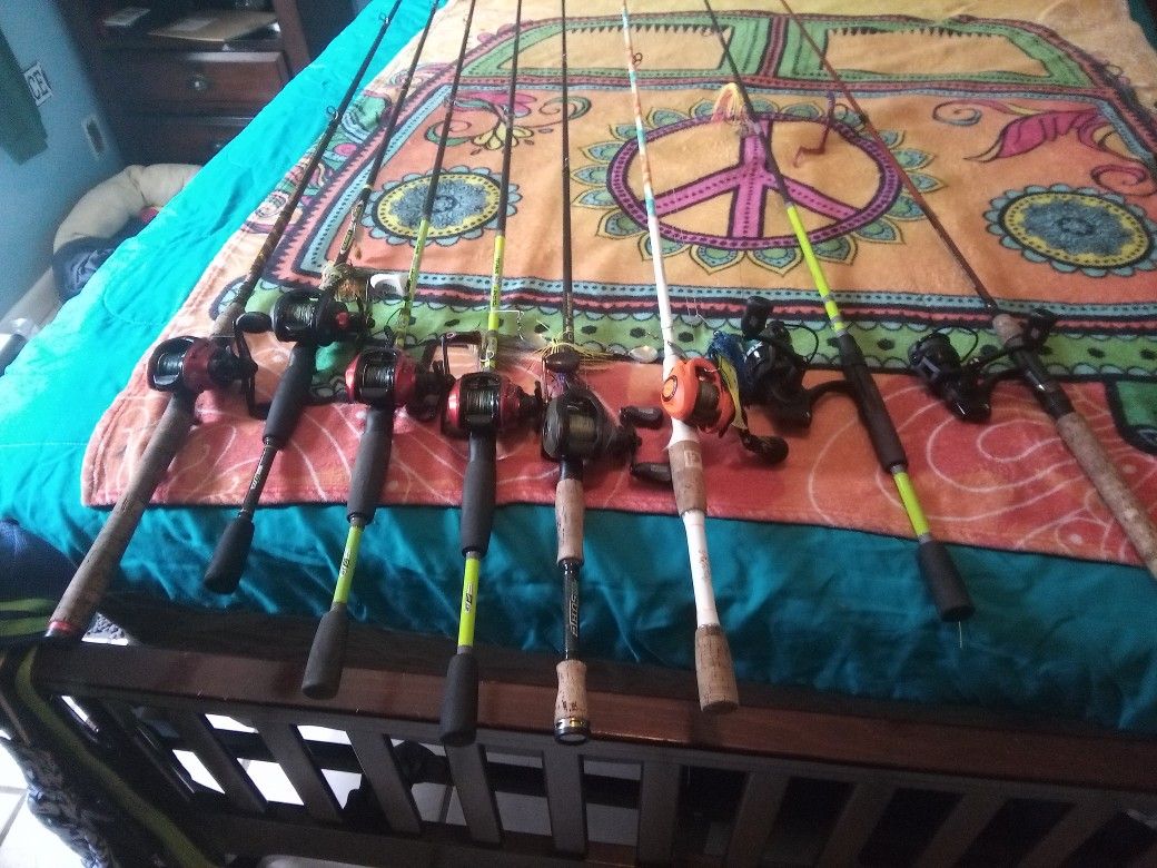Lot Of Stuff Spinning Rods And Reels And Bait Caster