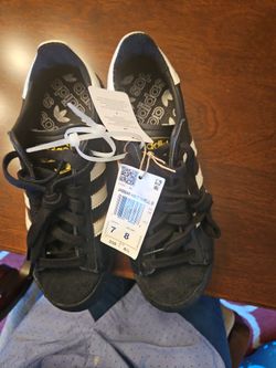 Addidas Jabbar Half Shell O men's 7 women's 8