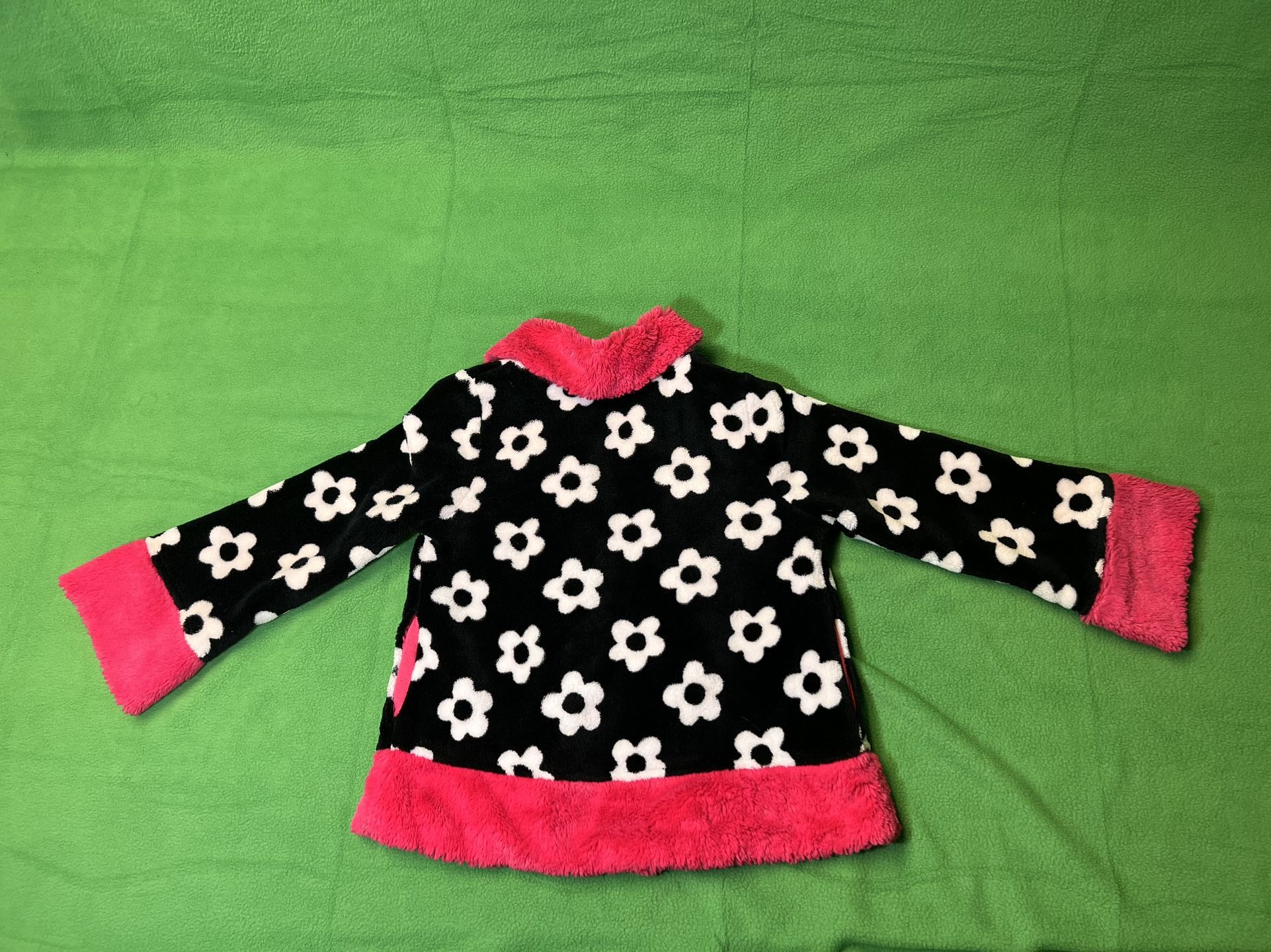 Disney Minnie Pink and black fleece jacket