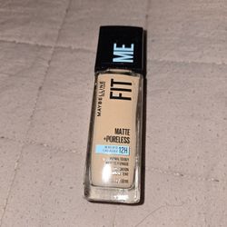 ❤️Maybelline Fit Foundation NEW $6❤️