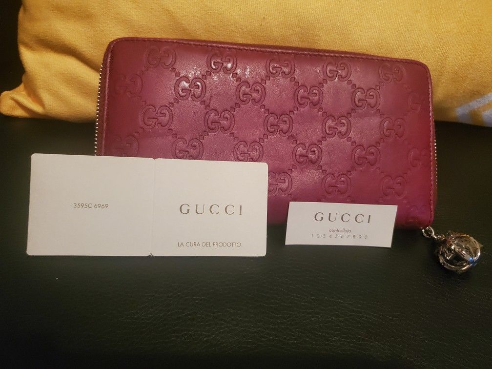 Gucci wallet, New never used