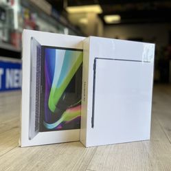 MacBook Air M2 Chip & MacBook Pro 13 inch M2 Chip Available 