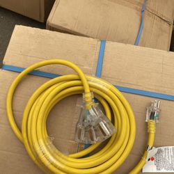 Extension Cord 25ft 12/3 Guage. 