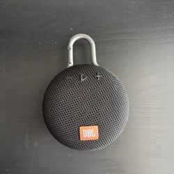 Black JBL CLIP 3