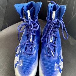 Under Armour Highlight Cleats Size 8.5