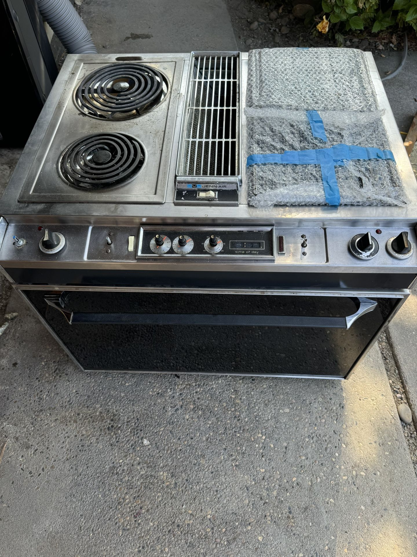 JennAir Drop In Stove