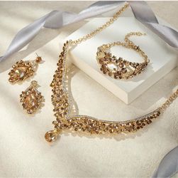 Shiny necklace