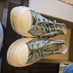 Undefeated X Converse