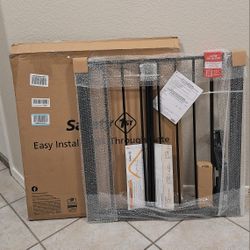 Brand New Safety 1st Easy Install Walk Through Safety Gate - Black