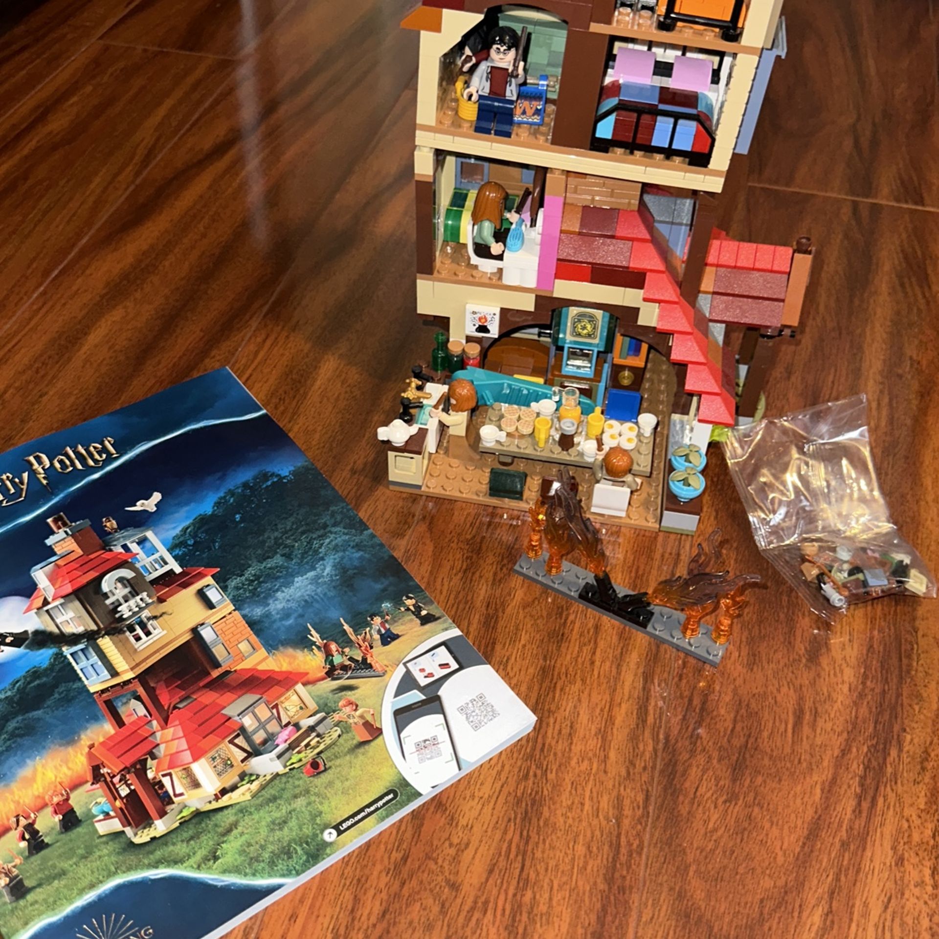 LEGO 75980 Harry Potter Attack on the Burrow Weasley House Set