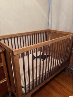 Oeuf Crib- Sparrow Model