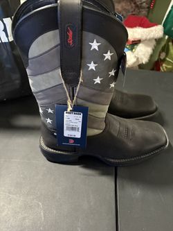US Flag Durango Cowboy Boots from Boot Barn. New.  Sz. 9.         