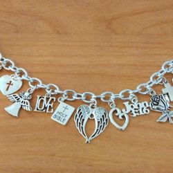 New Adjustable Charm's Bracelet Asking $40