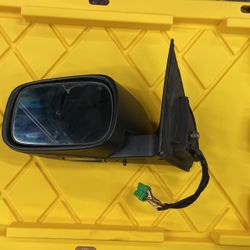 2005 Volvo XC90 Driver Side Mirror