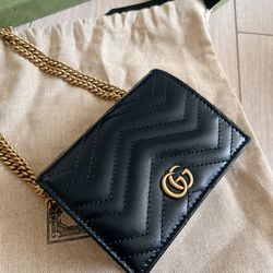 New- Gucci Marmont Wallet With Chain (Crossbody)