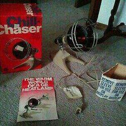 Vtg. Chill Chaser Heatlamp kit by G.E. 