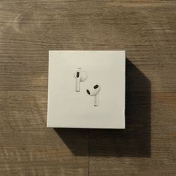 AirPod Gen 3