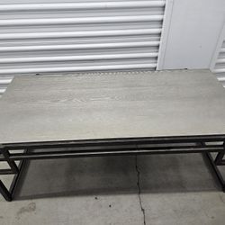 3 Piece Furniture Set 1 Center Table 2 End Tables.
