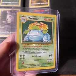Base Set Holo Venasuar
