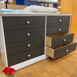 8 Drawer Dresser 