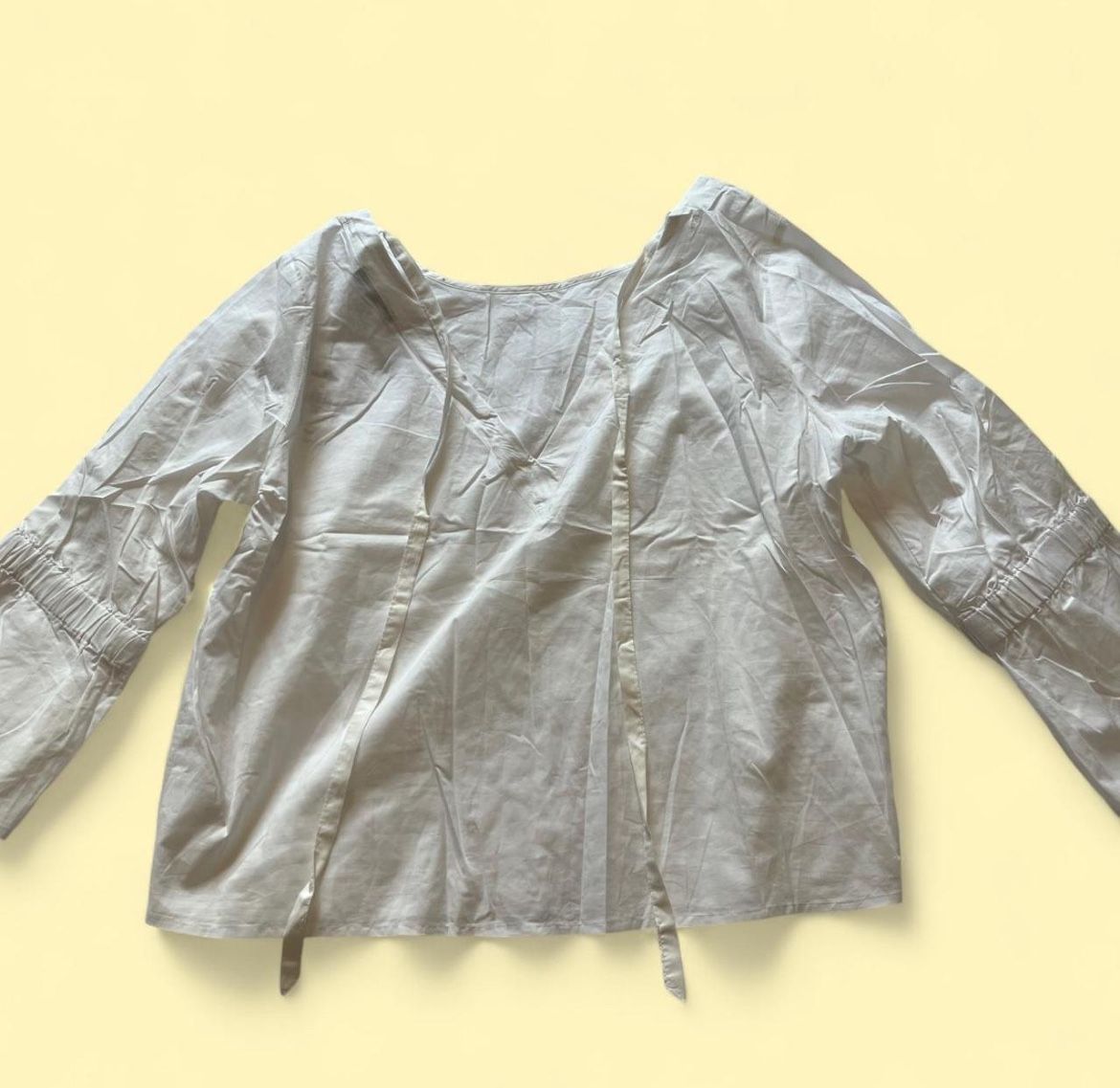 New Large Express Women’s Relaxed Fit Top with Front-tie in White