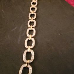 BEAUTIFUL STYLISH BRACELET.....😍