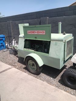1979 Gardiner- Denver air compressor