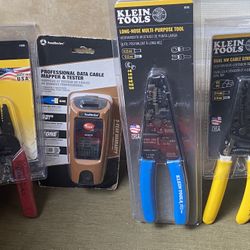 SOUTHWIRE  DATA CABLE MAPPER  & TESTER PLUS KLEIN TOOLS. PLUS  WIRE  CUTTER  All 4 Items For$65 (( Read Below))