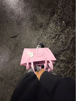 Medium - Bubblegum Patent TELFAR