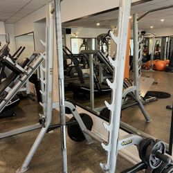 Hoist Squat Rack