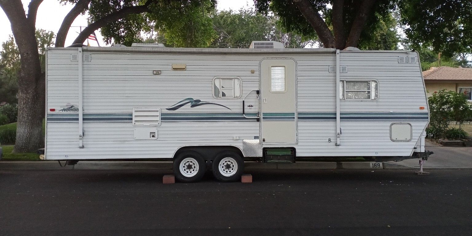 2001 NOMAD 32 ' TRAVEL TRAILER