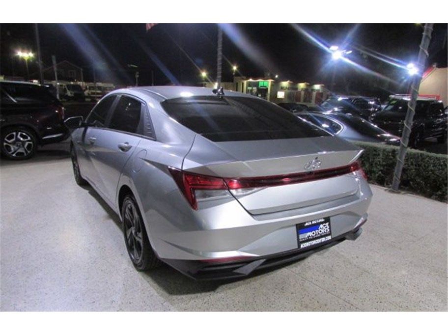 2022 Hyundai Elantra